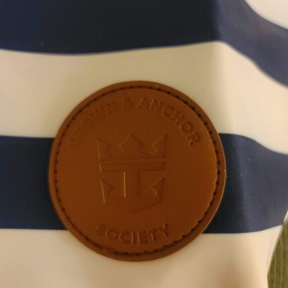 Royal Carribean NEW Tote & small pouch logo blue white striped handle BEACH - Picture 2 of 7